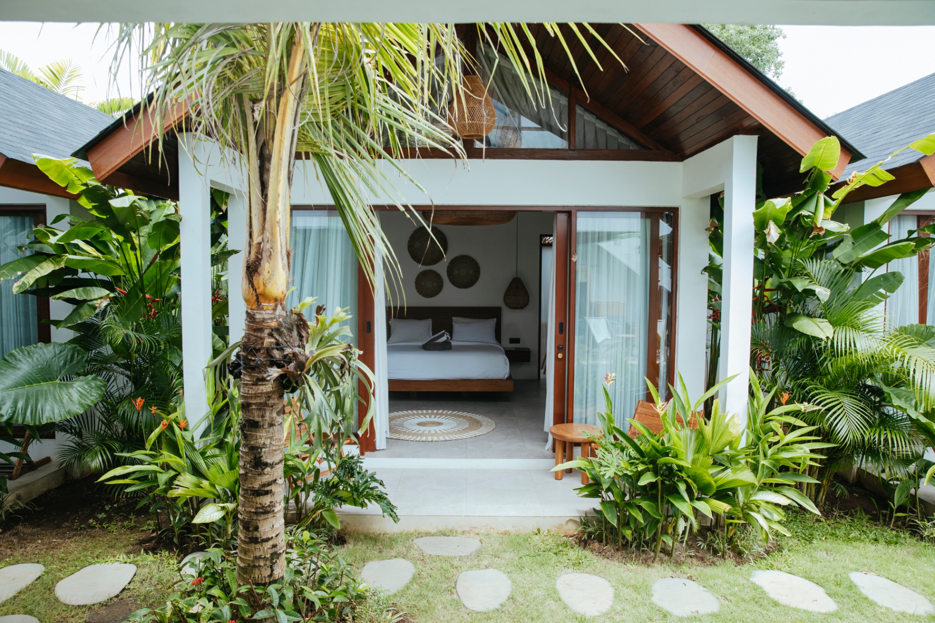 Room 2 alternate view at Suara Ombak Bali